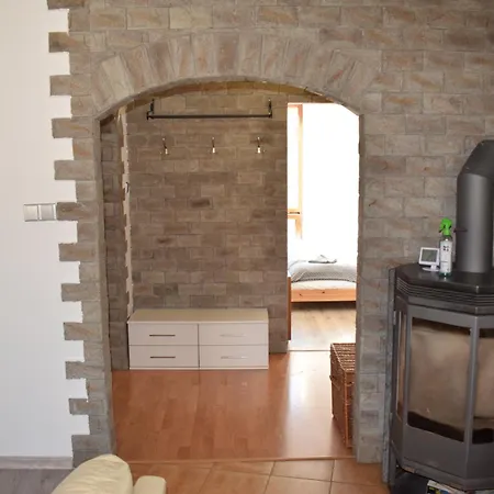 Domcek Pod Kalvariou