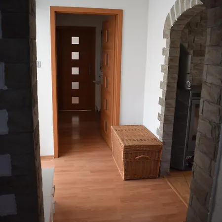 Domcek Pod Kalvariou 度假居 *